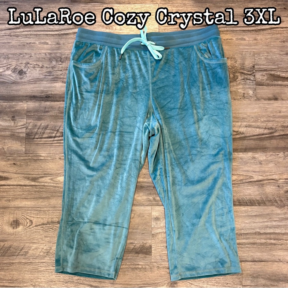 Lularoe Crystal from Cozy Collection - 3XL